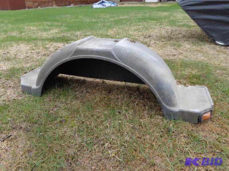 lot 23 image: Plastic Trailer Fender Easily Accom...