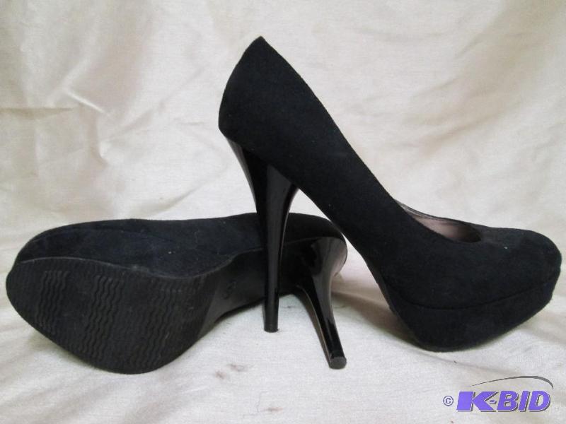 New womeens Mossimo suede dress sho...