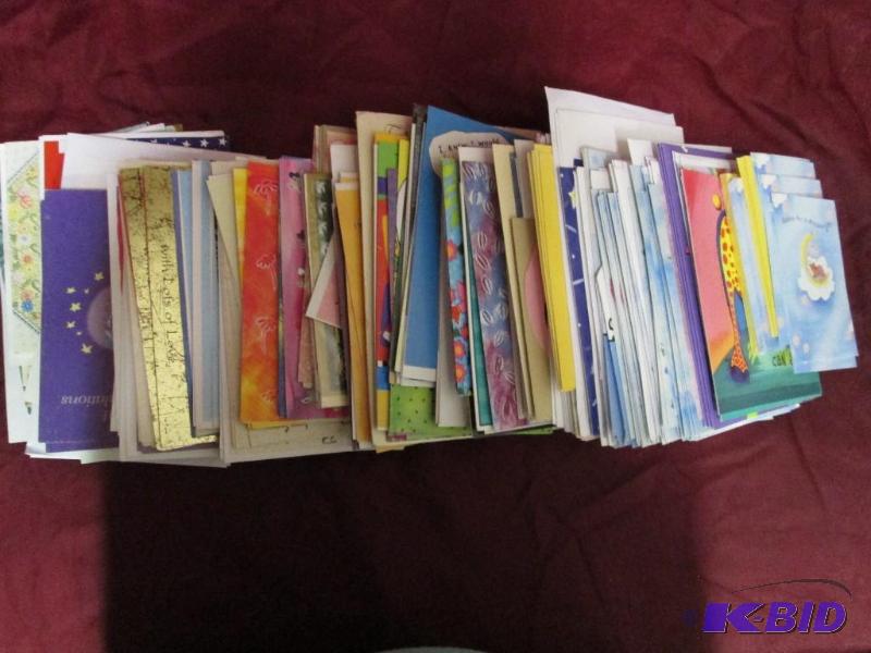 Lot of approximately 200 assorted g...