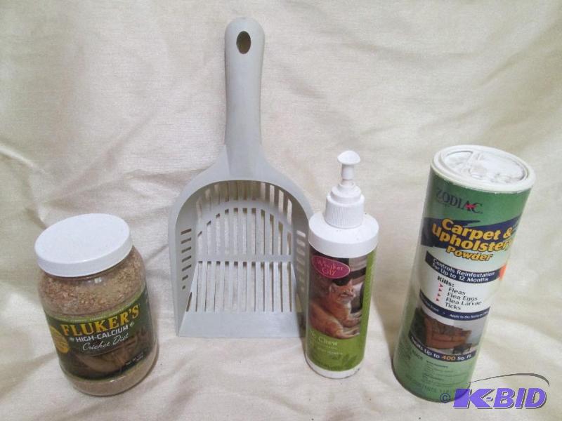 Lot of miscellaneous pet and furnit...