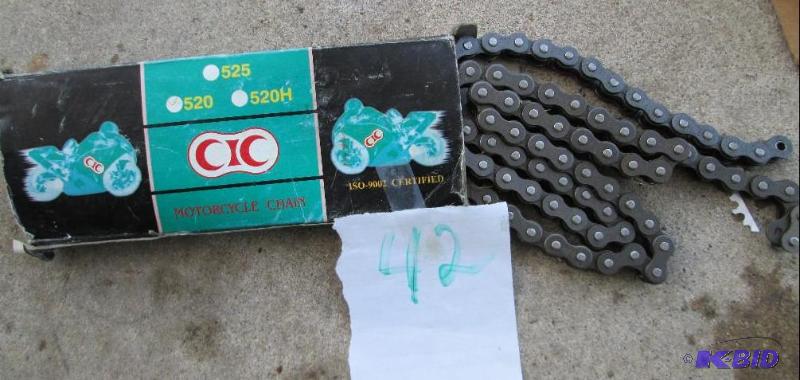 Motorcycle chain 520...