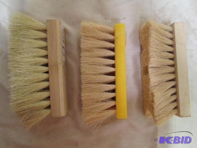 Lot of coating brush replacement he...
