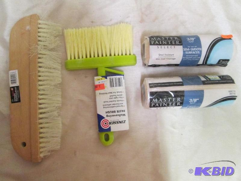 Lot of wallpaper brushes and 38 na...