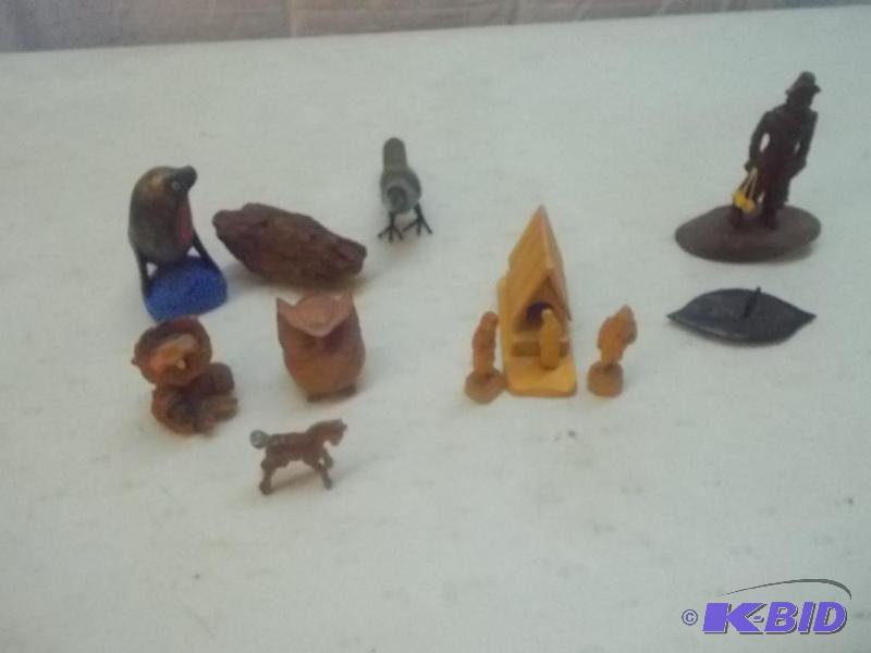 Figurines