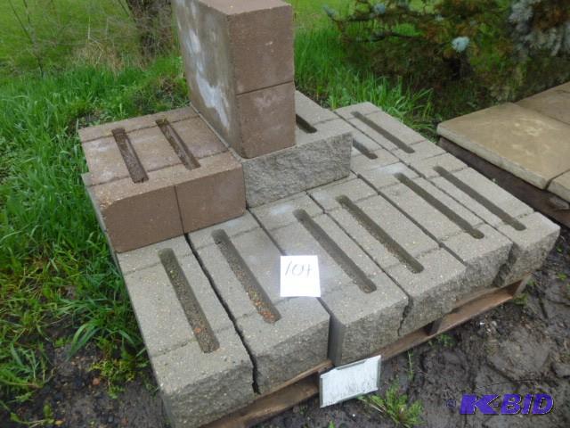 lot 104 image: 1 Pallet of Londonstone Step Blocks...