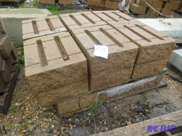 lot 109 image: 1 Pallet of Londonstone Steps In Oa...