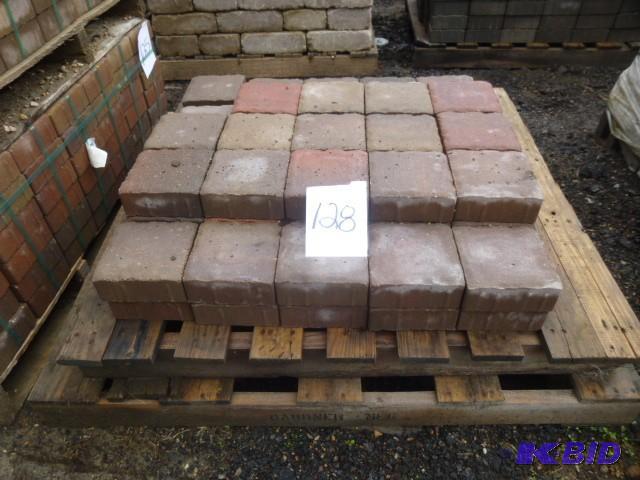 lot 128 image: 1 Pallet of Londonstone Pavers Autu...