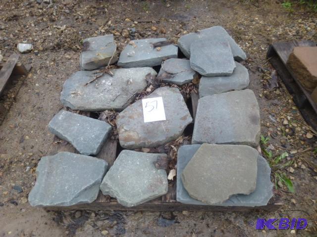 lot 57 image: 1 Pallet of Bluestone 2" Wall ...