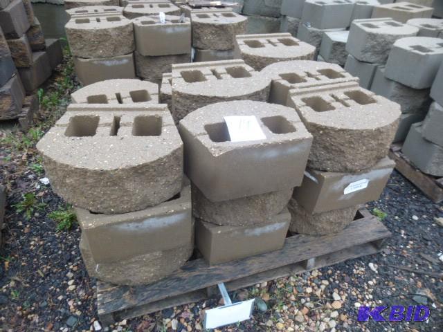 lot 79 image: 1 Pallet of Londonstone 7" Wal...