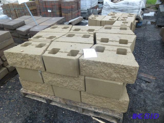 lot 86 image: 1 Pallet of Londonstone&nbsp7"...