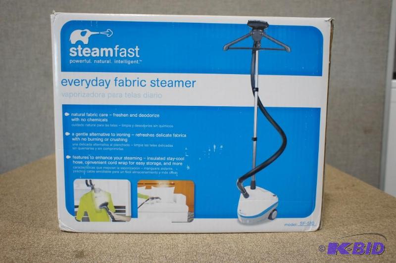 Steamfast Fabric Steamer (Damaged)....