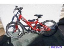 Giant MTX 125 Childs Bike Red With ...
