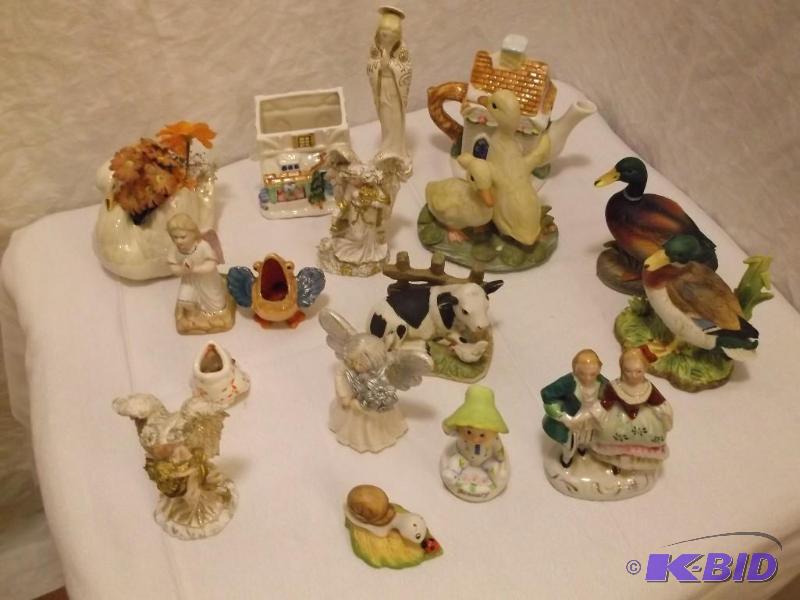 lot 100 image: Large lot of figurines all appear i...