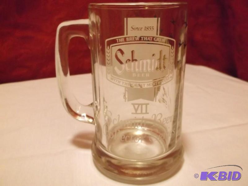 lot 14 image: Schmidt beer collector series mug i...