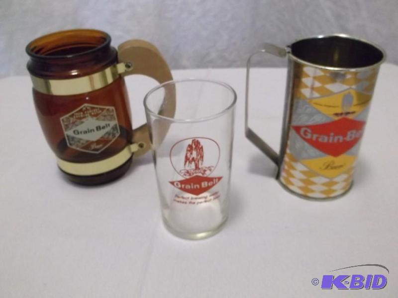 lot 67 image: &nbspVintage tin Grain Belt mug,Gr...