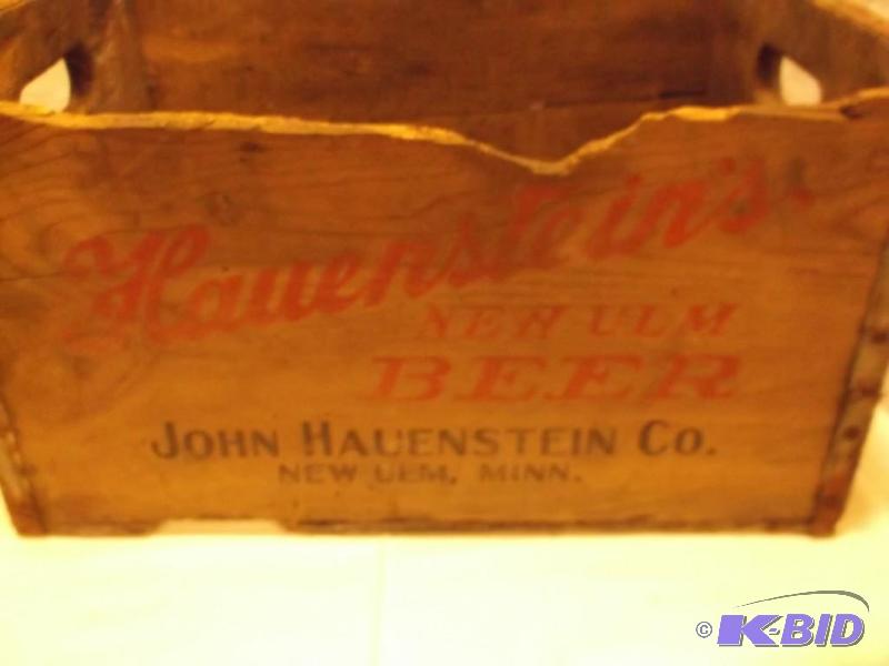 lot 81 image: Vintage Hauenstein Beer Co. crate o...