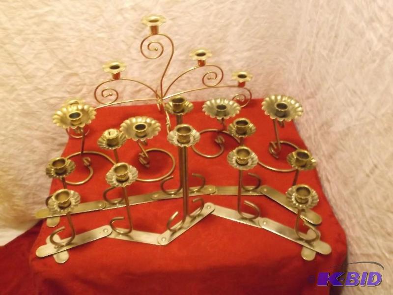 lot 90 image: 5 Candelabras all apear in great sh...