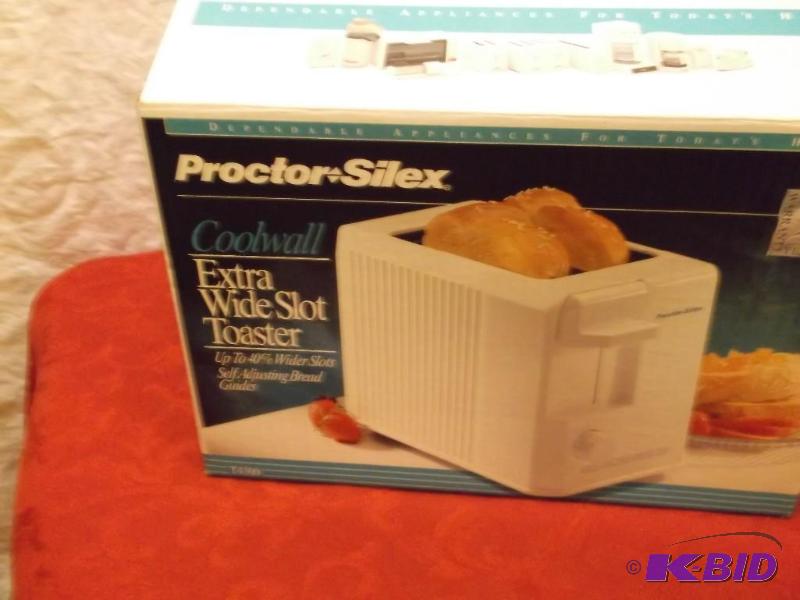 lot 92 image: Proctor  Silex Cool wall Extra wid...