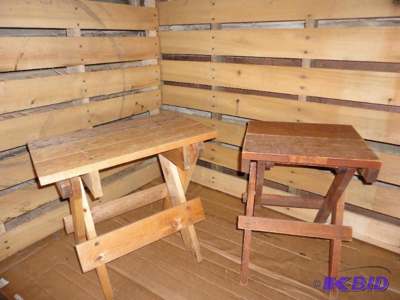 2 Folding wood tables....