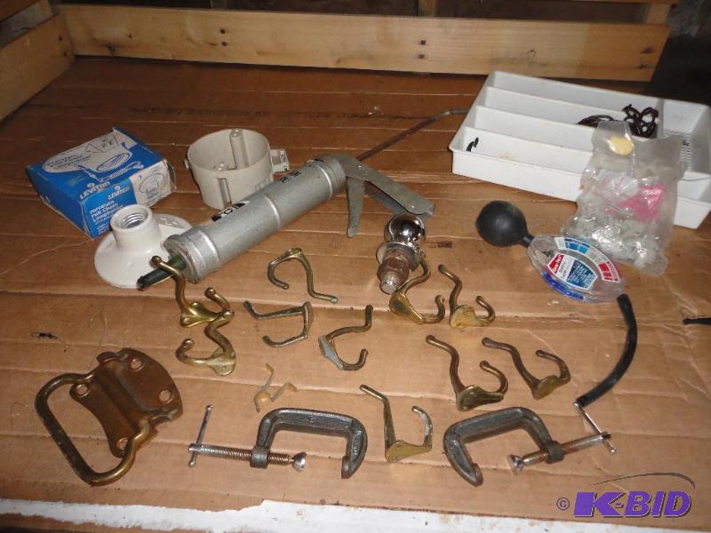 Misc lot of stuff, look at pictures...