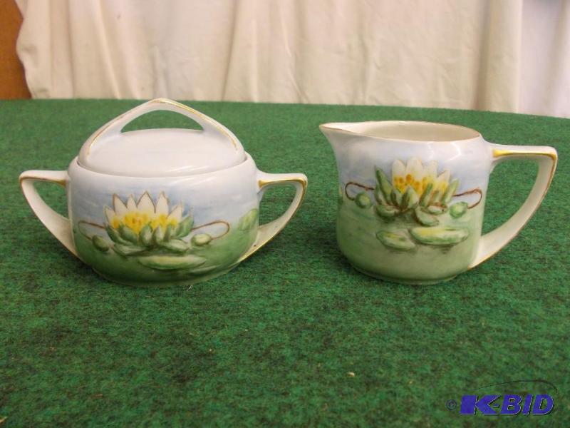 lot 40 image: Vintage Cream & Sugar Set Marke...