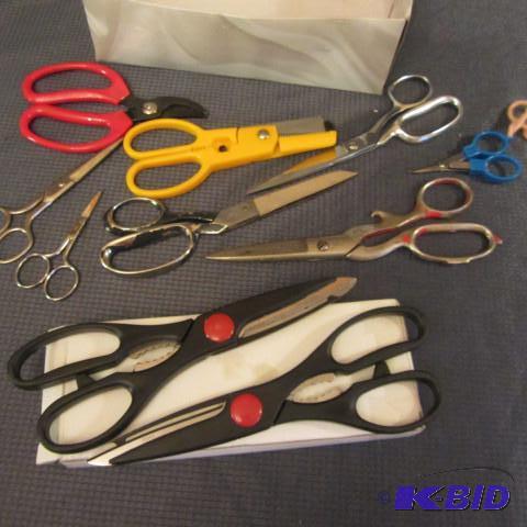 lot 100 image: Scissors