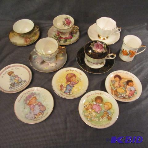 lot 138 image: Fancy Cups, Saucers