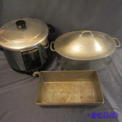 lot 145 image: Fryer, Roaster, Pans