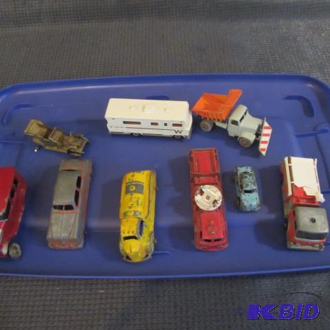 lot 207 image: Vintage Toys