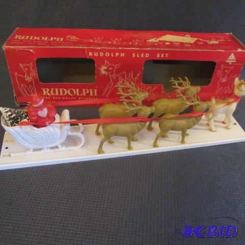 lot 252 image: Vintage Christmas