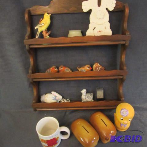 lot 275 image: Knick Knacks