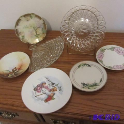 lot 389 image: Fancy Plates
