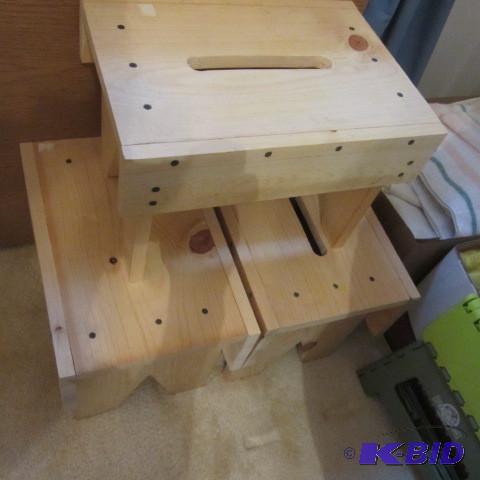 lot 399 image: Wood Benches