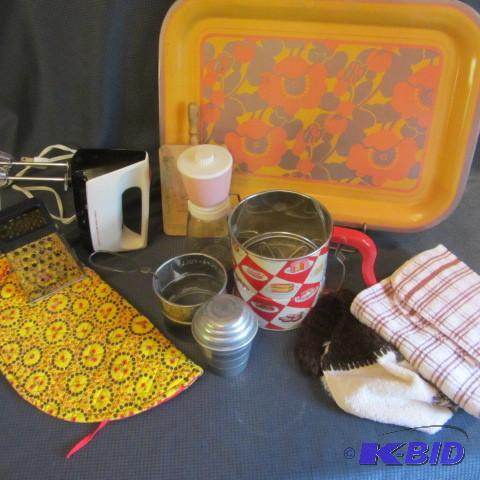 lot 40 image: Kitchenwares