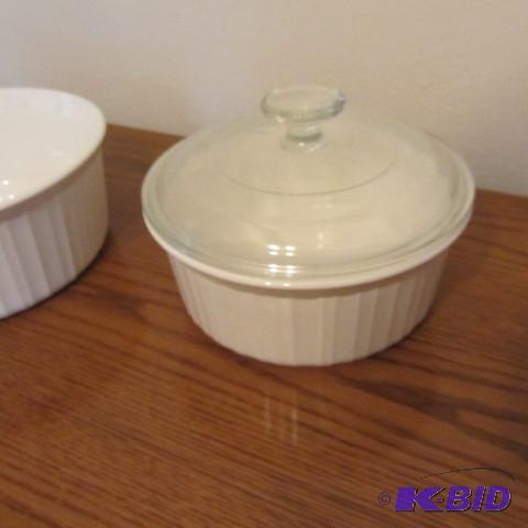 lot 405 image: Corning Casseroles