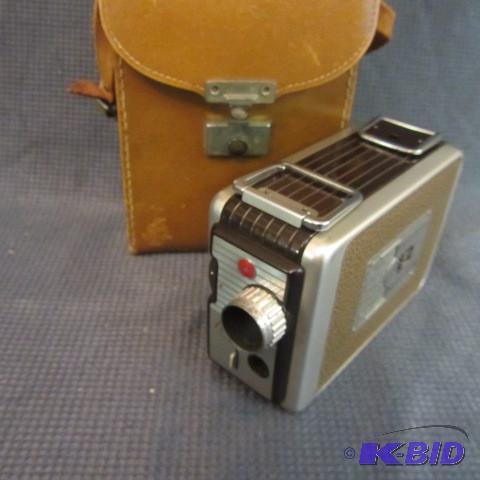 lot 420 image: Movie  Camera