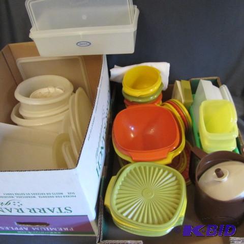lot 67 image: Tupperware
