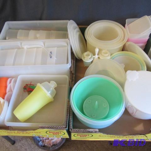 lot 68 image: Tupperware