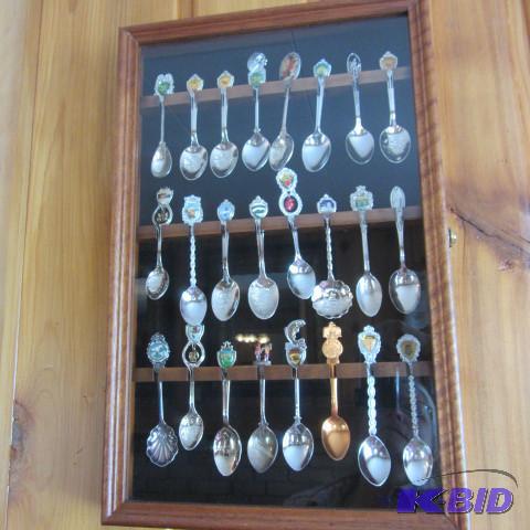 lot 81 image: Souvenir Spoons