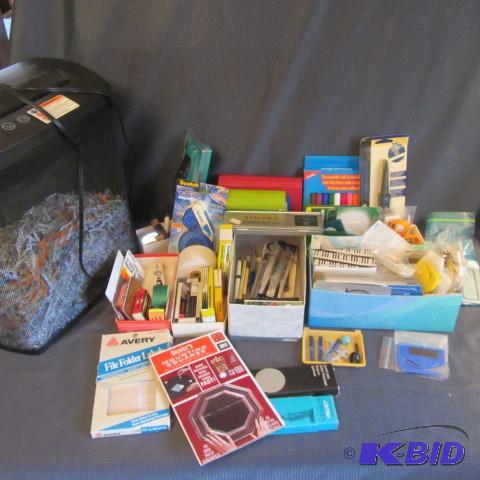lot 87 image: Office Supplies