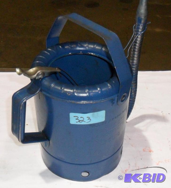 Oiling can. Swing Spout brand oilin...