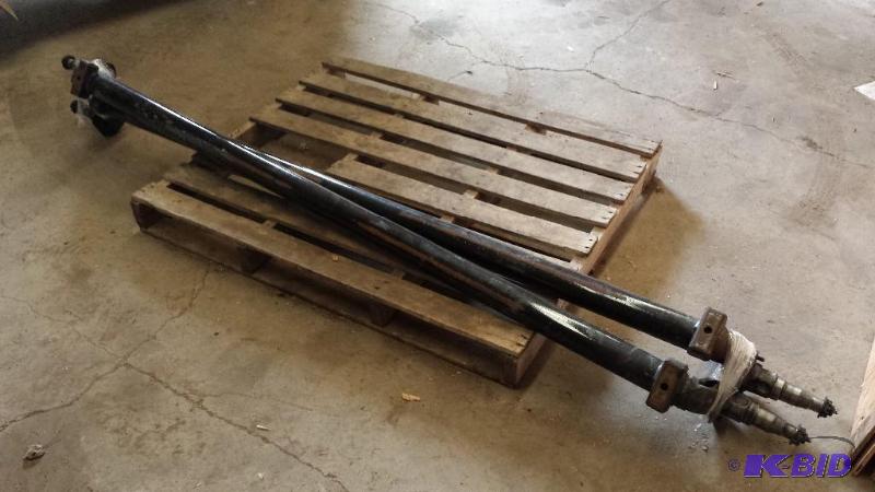 lot 22 image: Trailer Axles (2) 7000lb rated EACH...