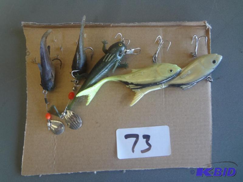 (5) Rubber bait Lures...