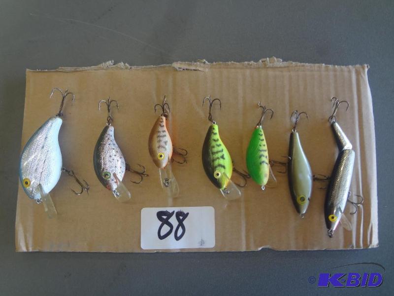 (7) Crankbait Lures...