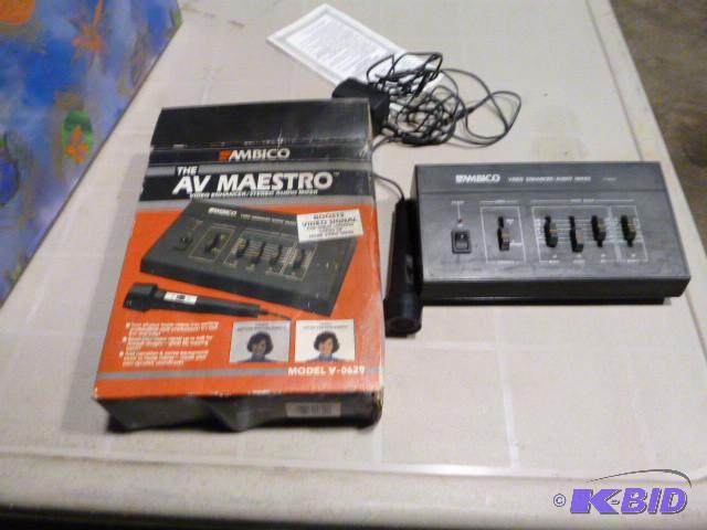 lot 152 image: Ambico AV Maestro Video Enhancer St...
