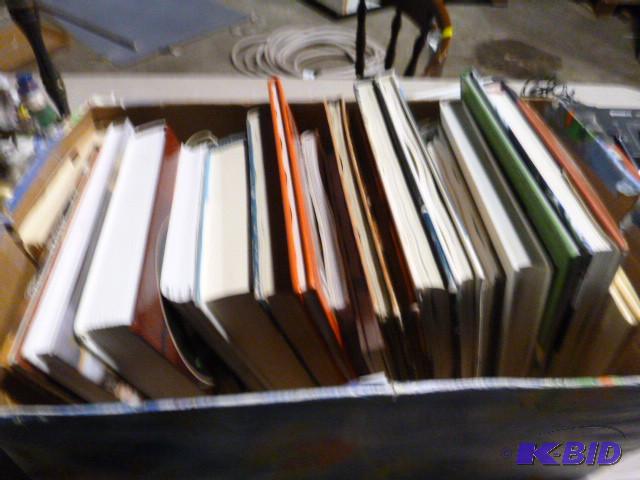 lot 153 image: Box of Cook Books...