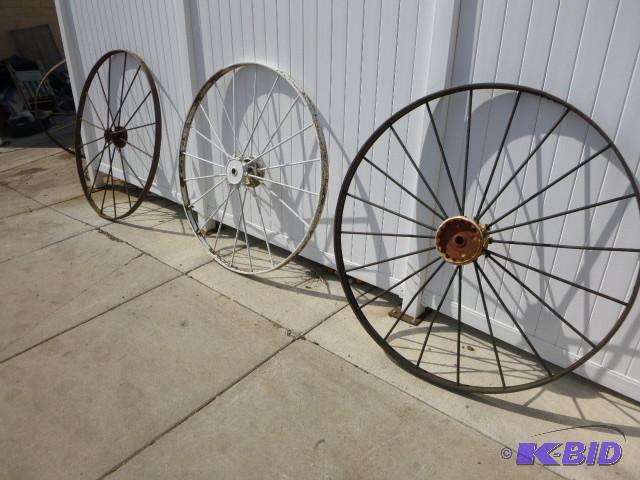 lot 18 image: 5 Steel Wagon Wheels 51" Diame...
