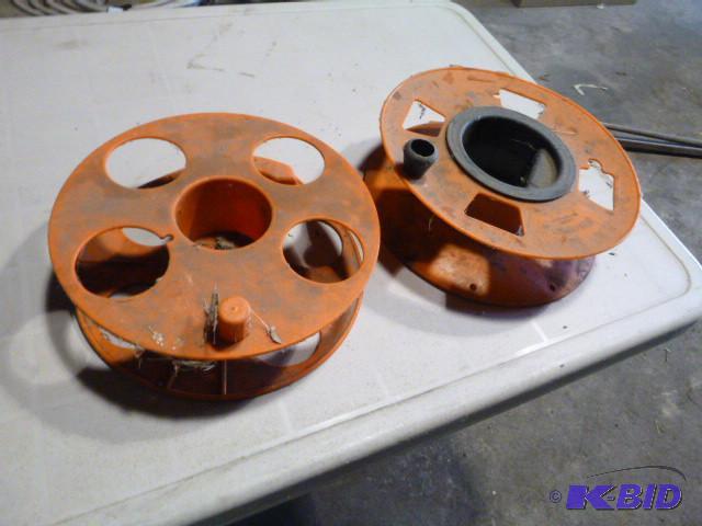 lot 194 image: 2 Cord Reels...