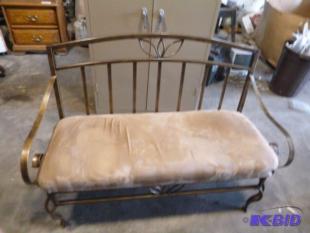 lot 221 image: Entry Bench Matches Lot #220...