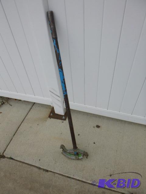 lot 246 image: 12" EMT Bender...